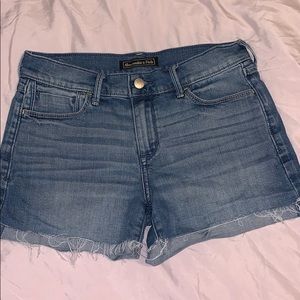 Abercrombie shorts